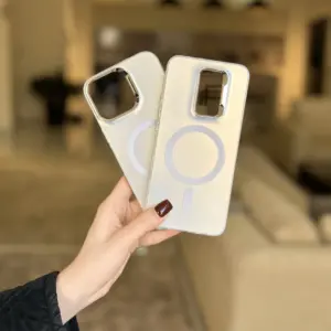 قاب گوشی طرح MagSafe سفید برند SO COOL
